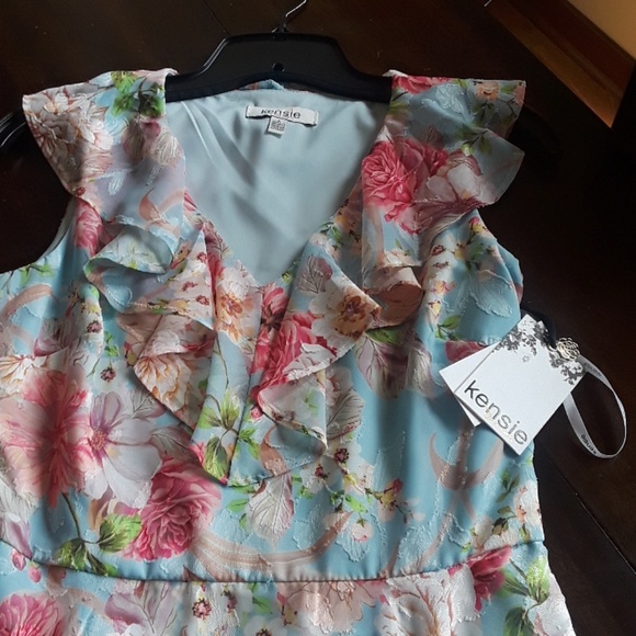 Kensie Ruffle Asymmetrical Floral Dress - Picture 4 of 5